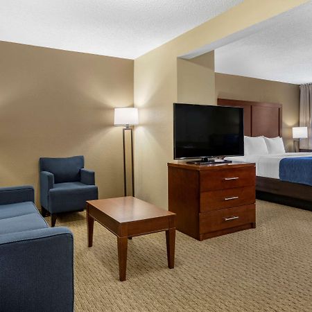 Comfort Inn Near Greenfield Village Dearborn Exterior photo