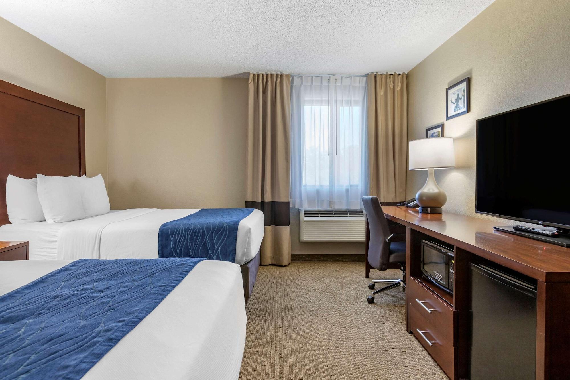 Comfort Inn Near Greenfield Village Dearborn Exterior photo